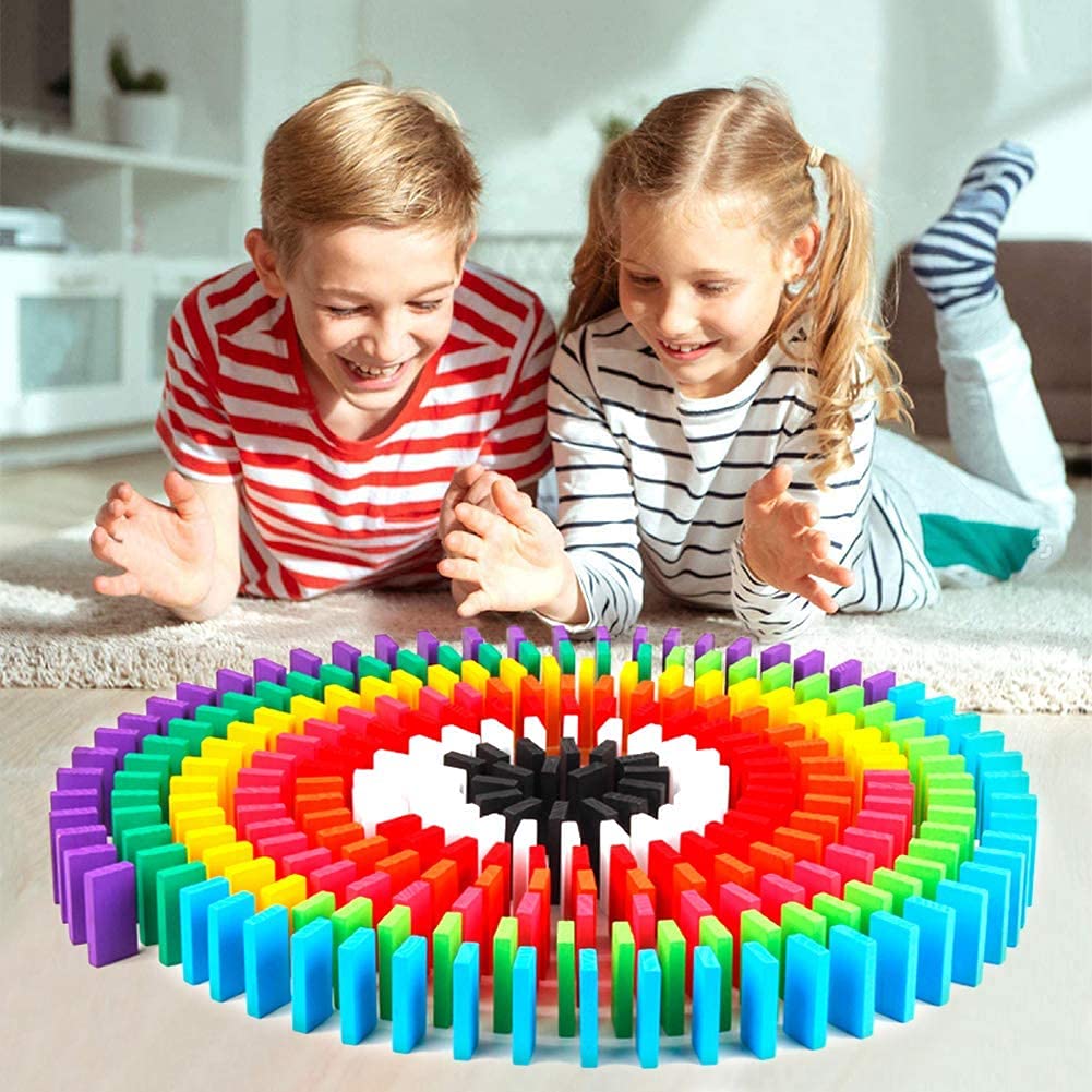 Rainbow Stacking Game - KidLiva